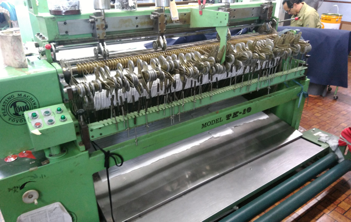 “We are an rare company in the Chugoku region which specializes in
pleats processing and special sewing machine”