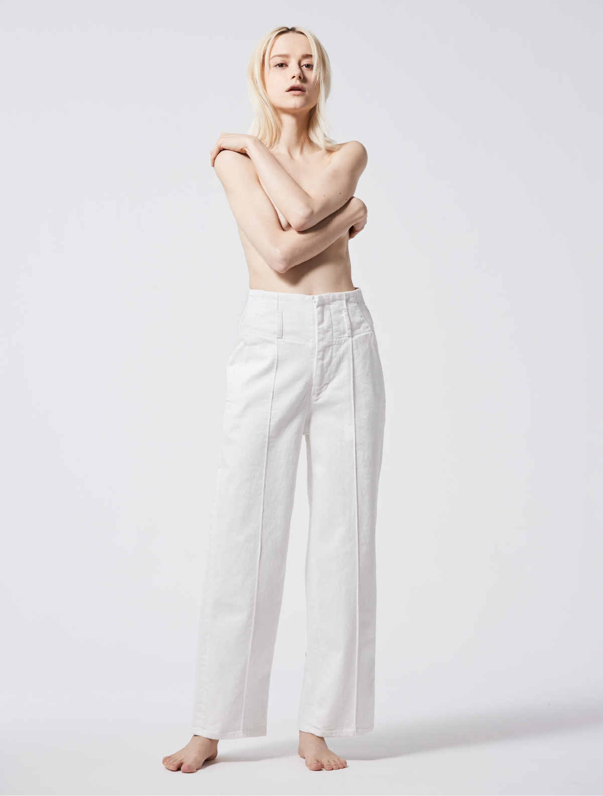 PIN TUCK WIDE STRAIGHT PANTS