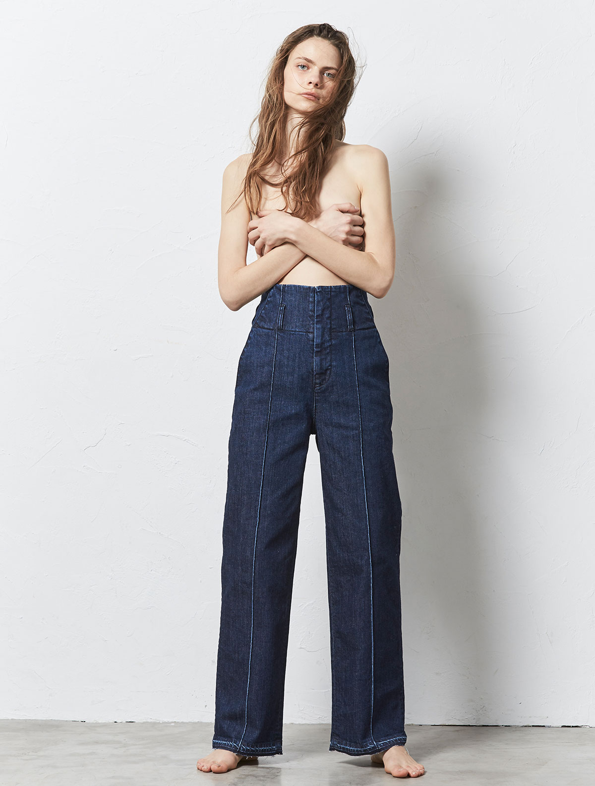 PIN TUCK WIDE STRAIGHT PANTS