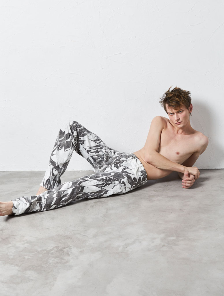 MARBLE COATING TAPERED PANTS