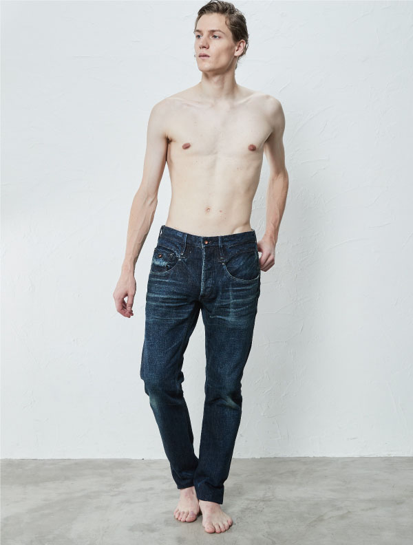 CROSS BACK TAPERED PANTS   日本発こだわりを極めた デニムブランド